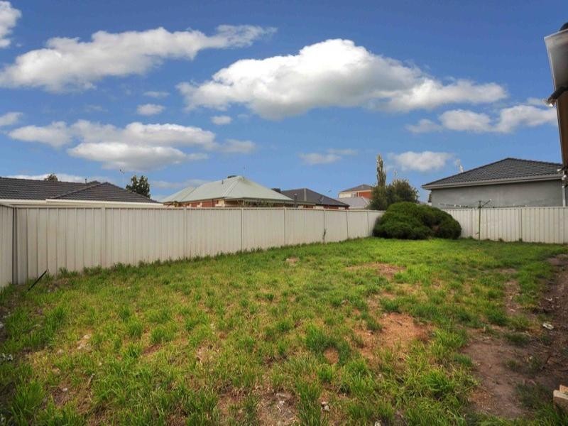 3 Brookside Court, Craigieburn VIC 3064