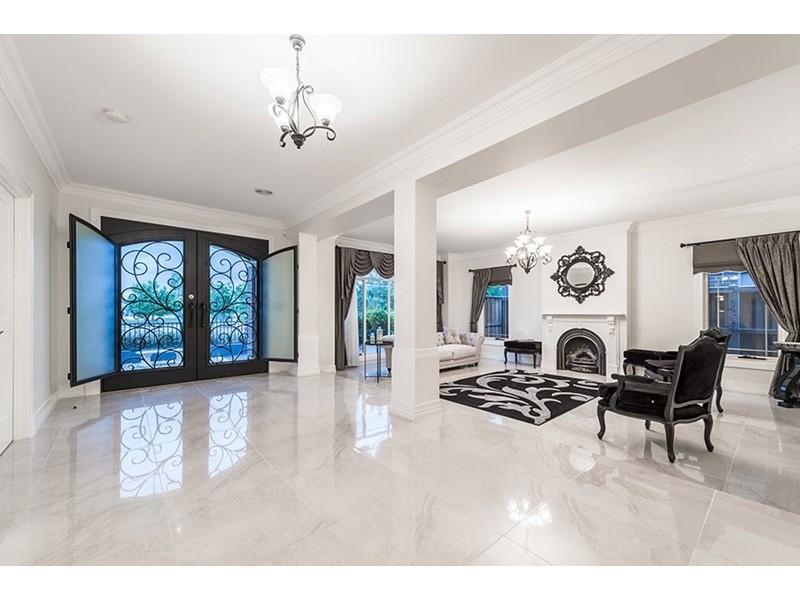 3 Hedges Street, Craigieburn VIC 3064