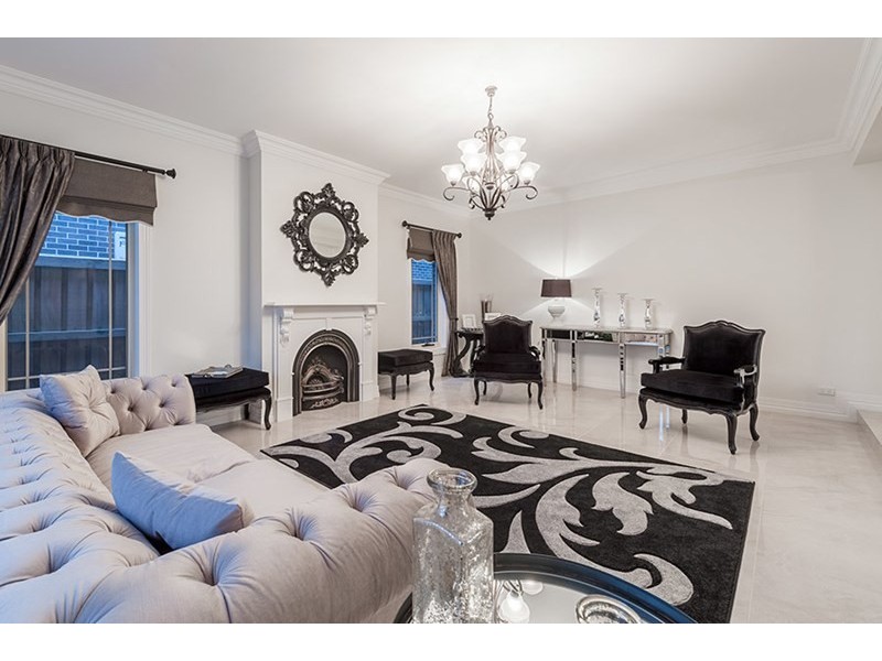 3 Hedges Street, Craigieburn VIC 3064