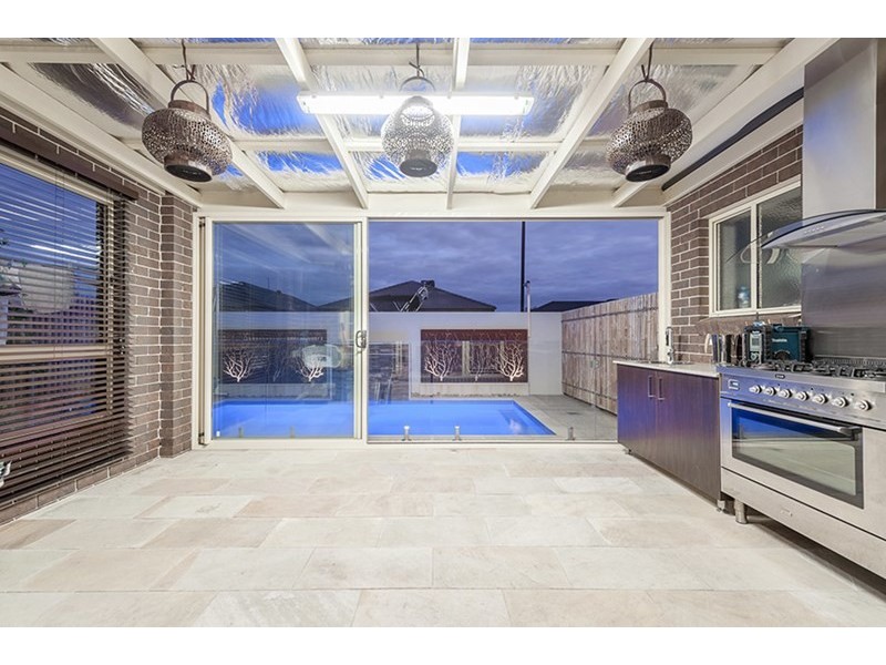 3 Hedges Street, Craigieburn VIC 3064