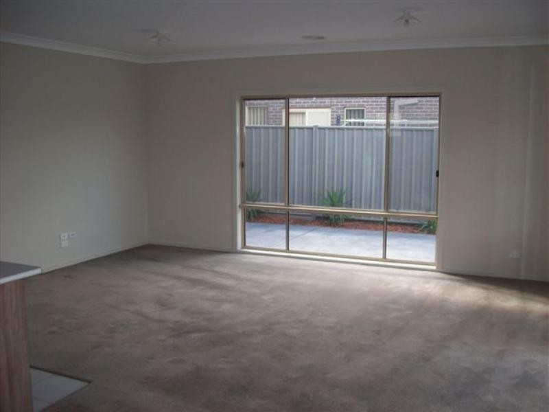 22 Olympic Way, Craigieburn VIC 3064