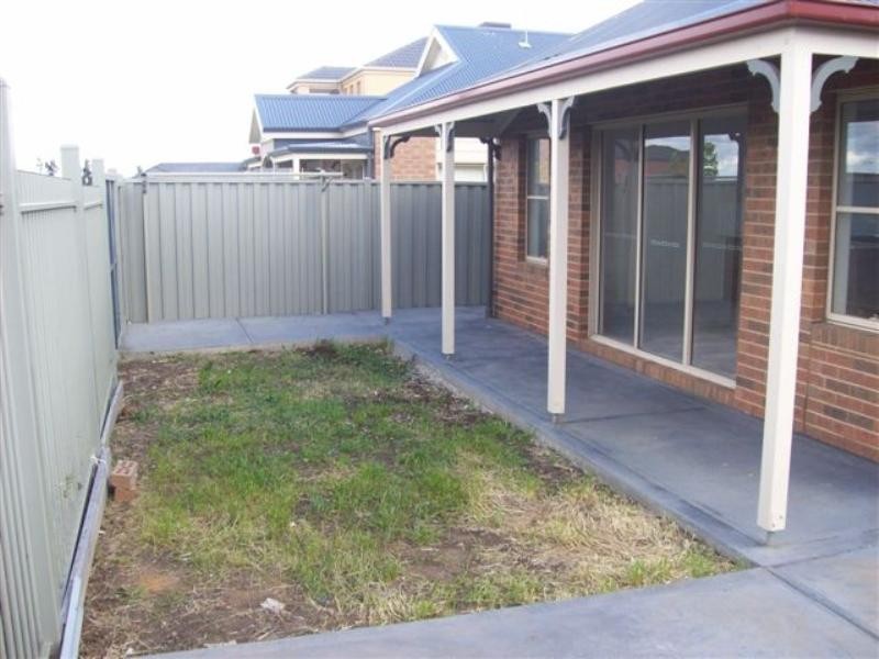 22 Olympic Way, Craigieburn VIC 3064