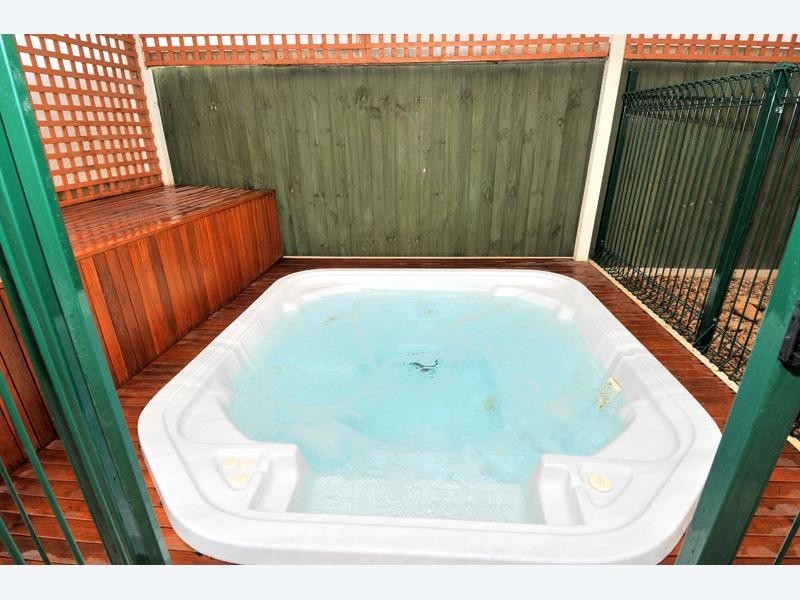 10 Exmouth Road, Craigieburn VIC 3064