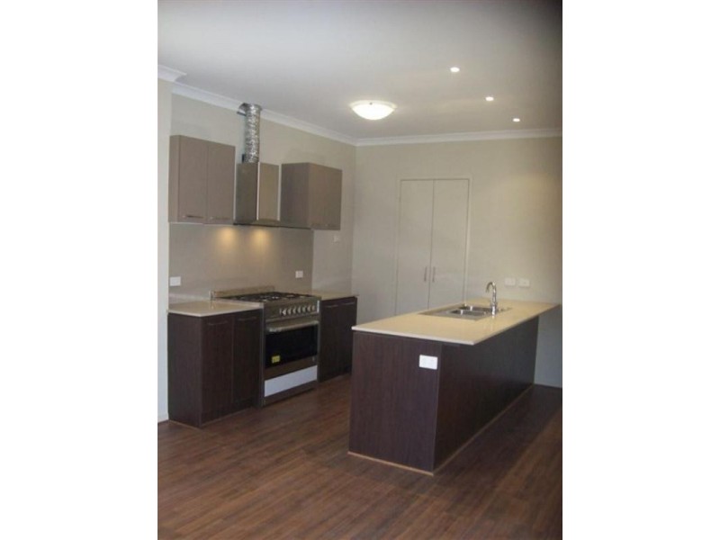 23 Blackrange Avenue, Craigieburn VIC 3064