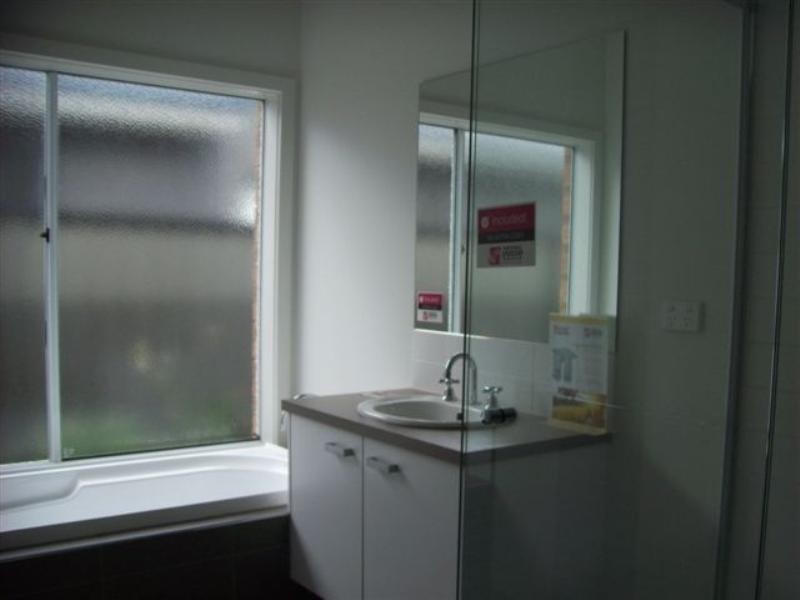 3 Nottingham Close, Craigieburn VIC 3064