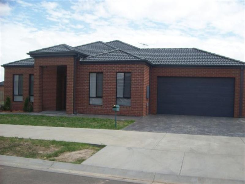 5 Tamarin Street, Craigieburn VIC 3064