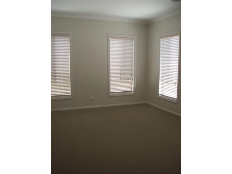 5 Tamarin Street, Craigieburn VIC 3064