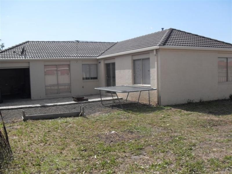 81 Willmott Drive, Craigieburn VIC 3064