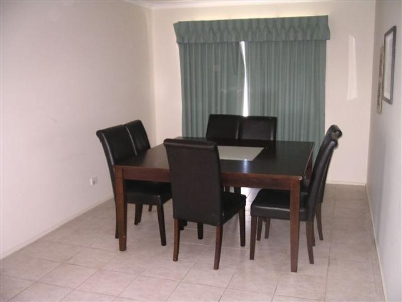 5 Shearwater Place, Craigieburn VIC 3064