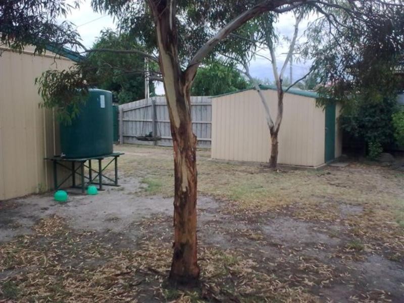 1 Brandon Court, Craigieburn VIC 3064