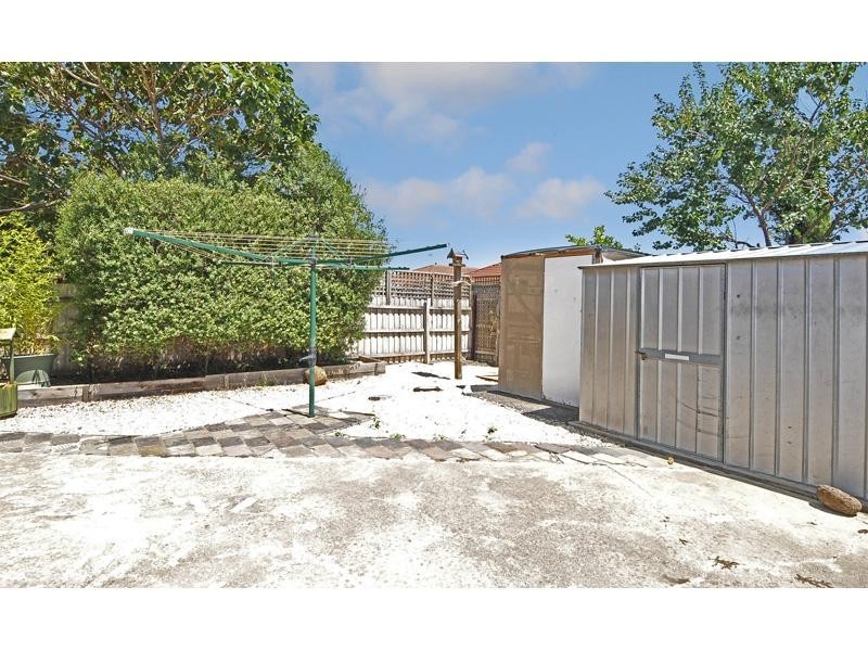 103 Rossiter Avenue, Roxburgh Park VIC 3064