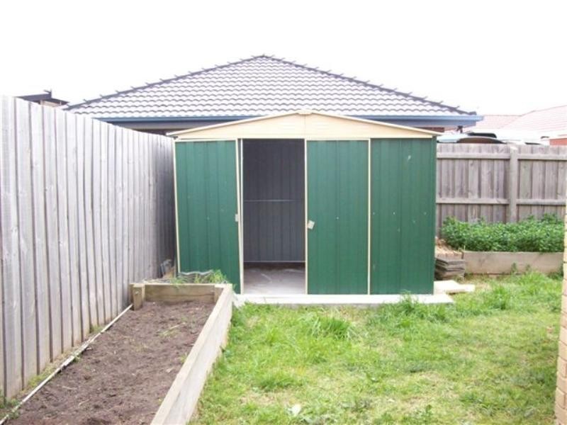 58 Rio Grande Drive, Roxburgh Park VIC 3064