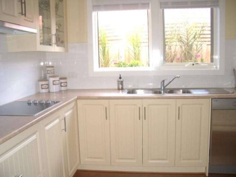 17 Moir Drive, Roxburgh Park VIC 3064