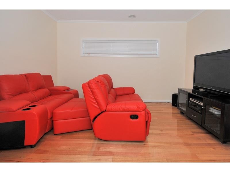 7 Belair Close, Craigieburn VIC 3064