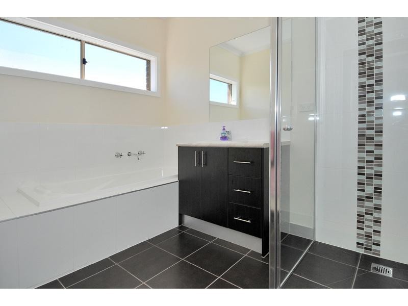 7 Belair Close, Craigieburn VIC 3064