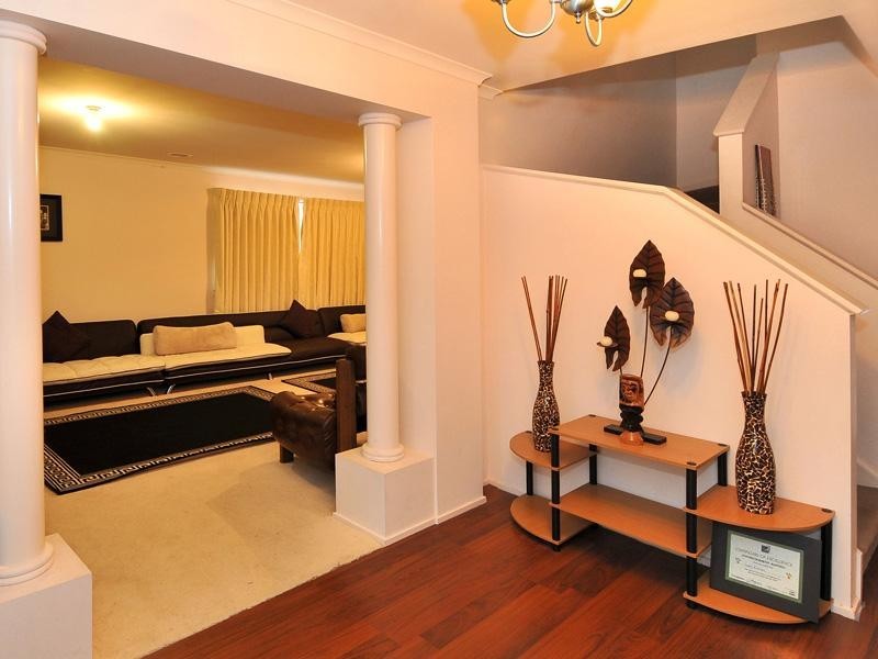 18 Eagleview Way, Craigieburn VIC 3064