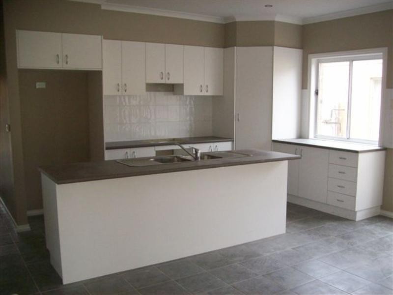 9 Acland Street, Craigieburn VIC 3064