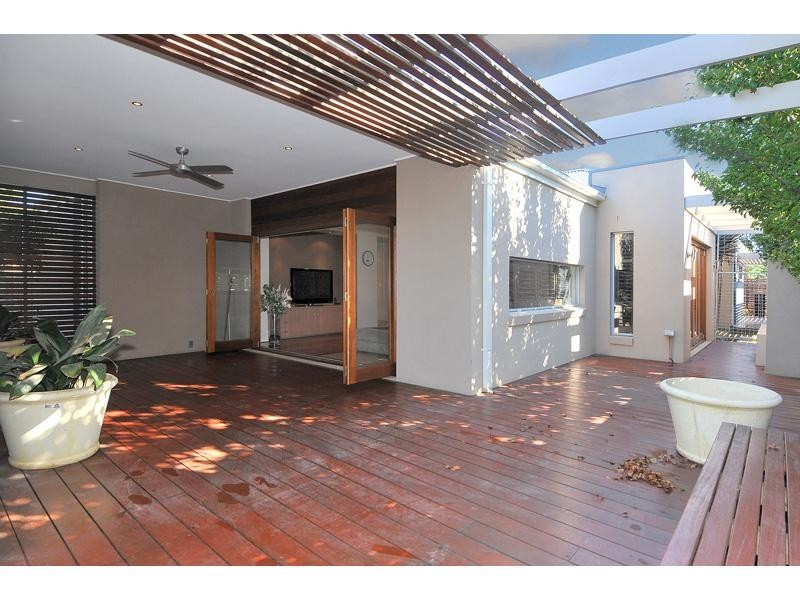 8 Harrington Avenue, Craigieburn VIC 3064