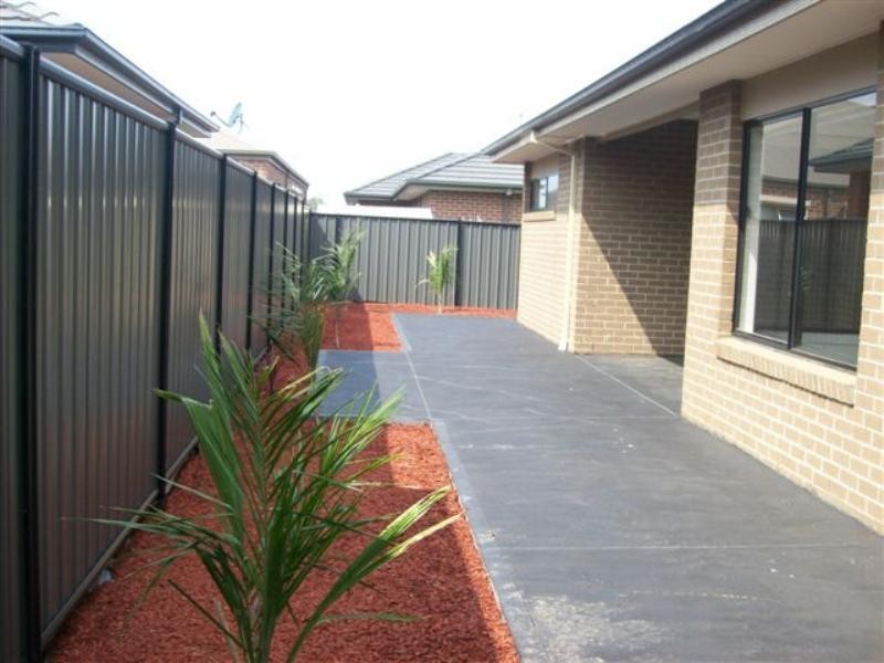 6 Meadow Street, Craigieburn VIC 3064