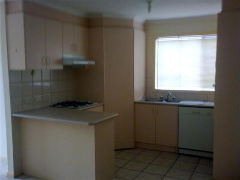 11 Havilland Drive, Roxburgh Park VIC 3064