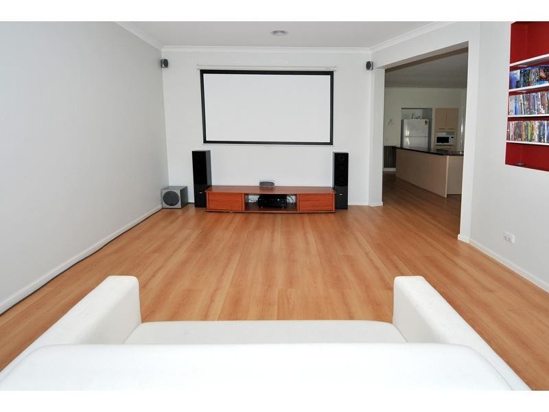 85 Golfview Drive, Craigieburn VIC 3064