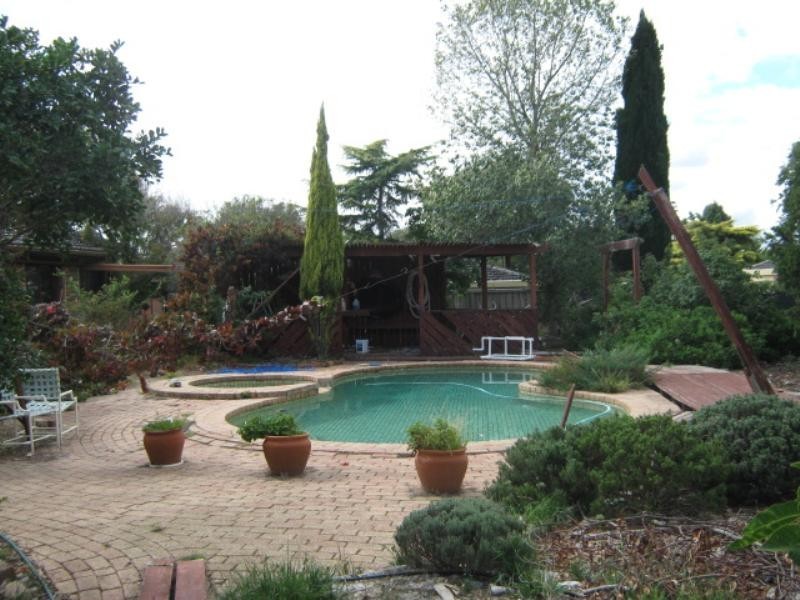 21 Elphinstone Boulevard, Greenvale VIC 3059