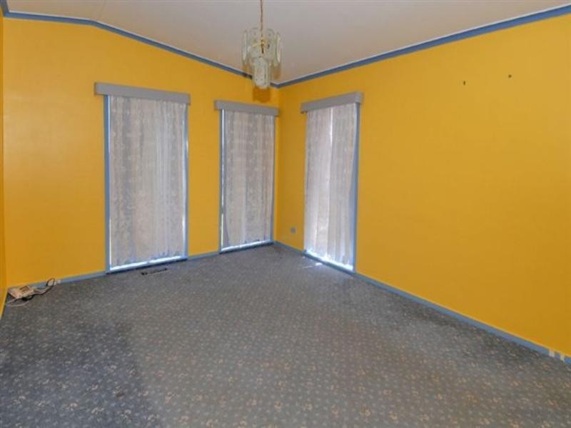 18 Mortlake Avenue, Dallas VIC 3047