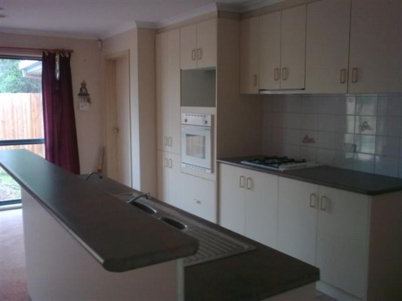 5 Tedburn Court, Craigieburn VIC 3064