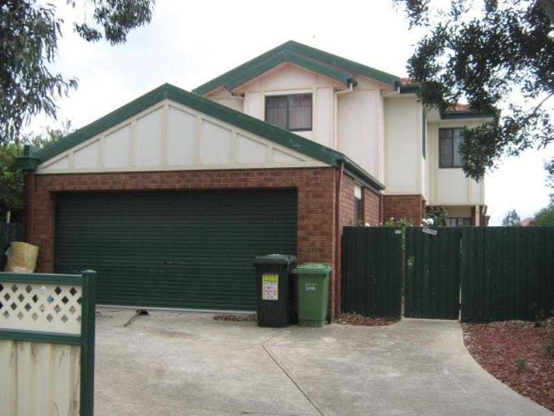 18 Brecon Nook, Craigieburn VIC 3064