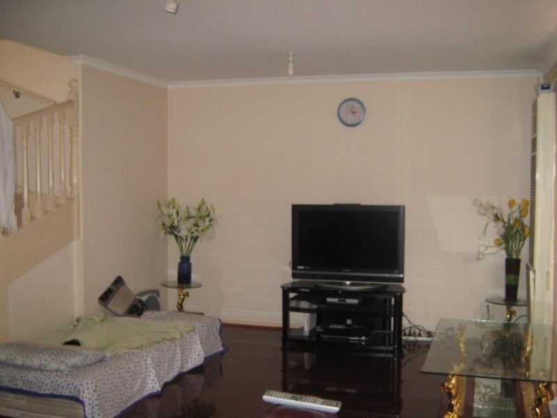 18 Brecon Nook, Craigieburn VIC 3064