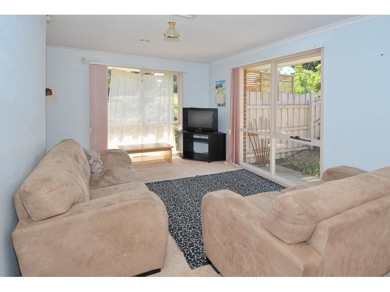 11 Hibiscus Close, Meadow Heights VIC 3048