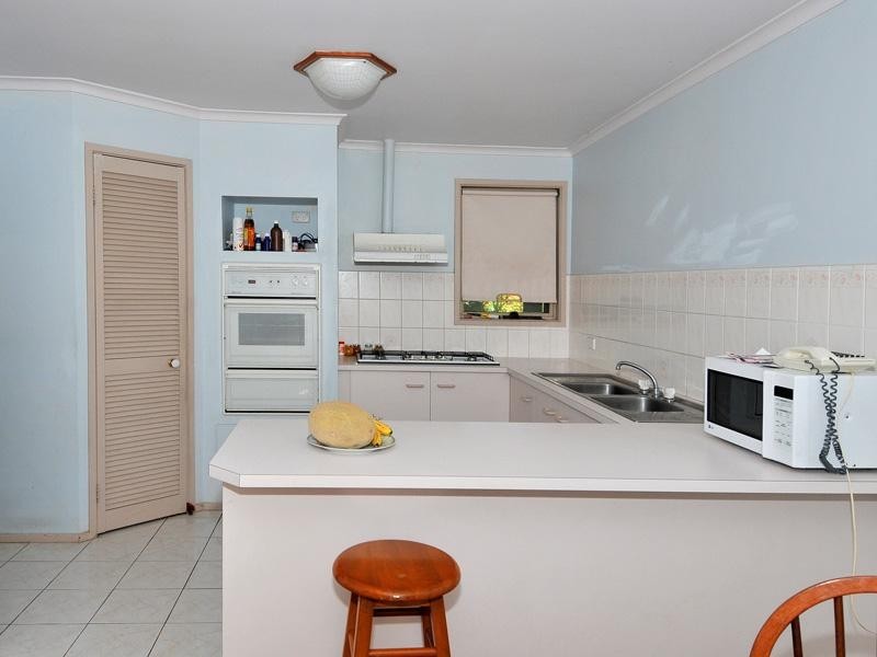 11 Hibiscus Close, Meadow Heights VIC 3048