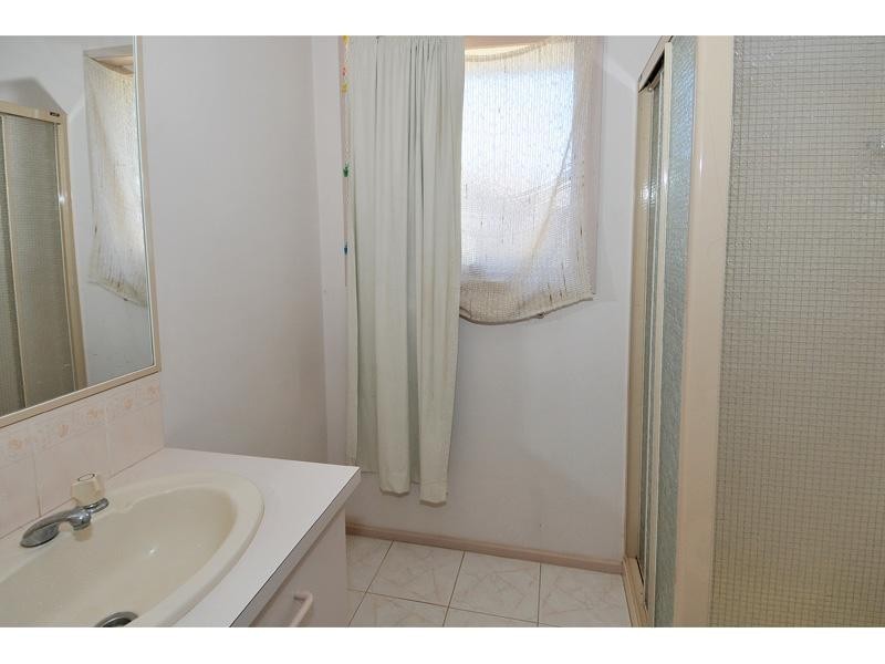 11 Hibiscus Close, Meadow Heights VIC 3048