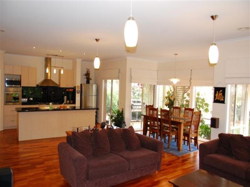 1 Highgate Retreat, Craigieburn VIC 3064