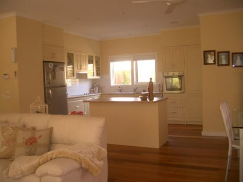 17 Moir Drive, Roxburgh Park VIC 3064