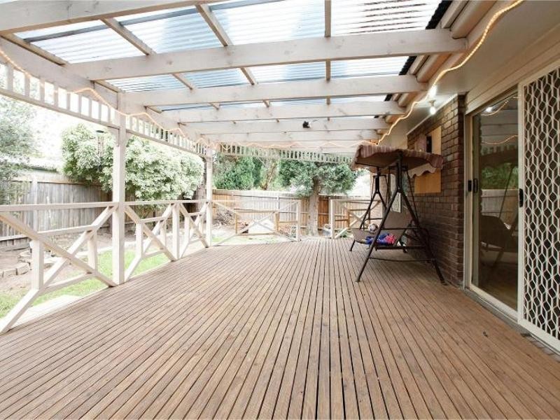 5 Whitley Crescent, Craigieburn VIC 3064