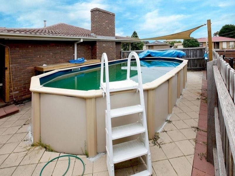 5 Whitley Crescent, Craigieburn VIC 3064