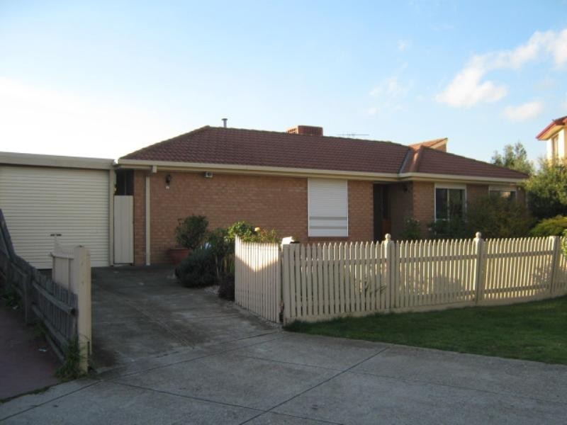 5 Shaba Court, Meadow Heights VIC 3048