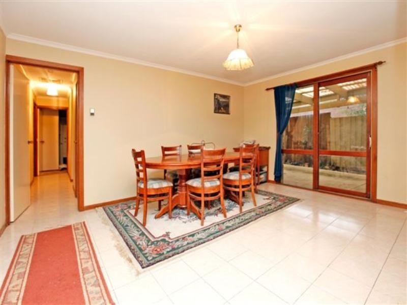 41 Beacon Hills Crescent, Craigieburn VIC 3064