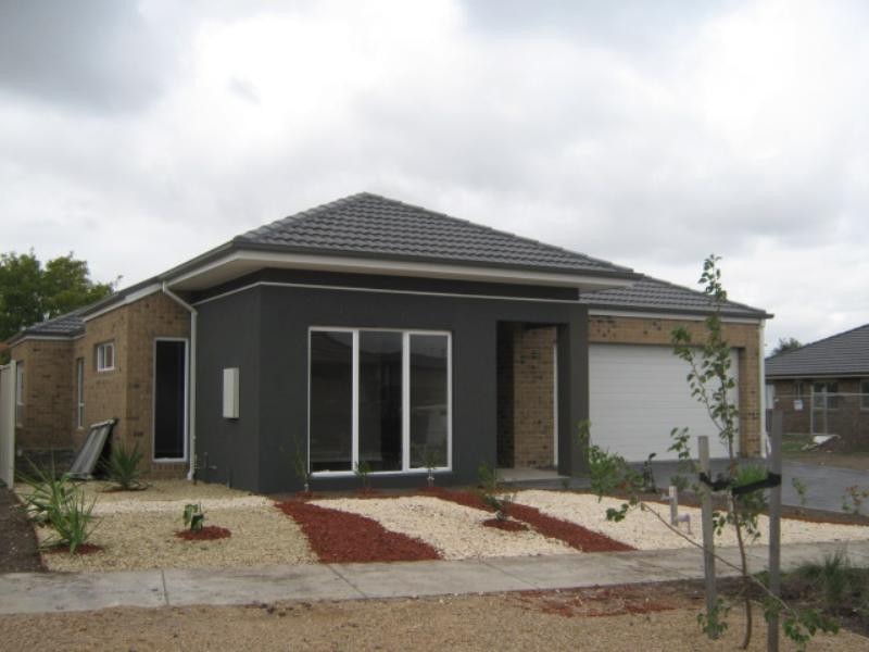 9 Acland Street, Craigieburn VIC 3064