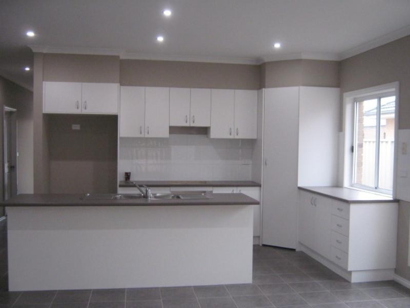 9 Acland Street, Craigieburn VIC 3064