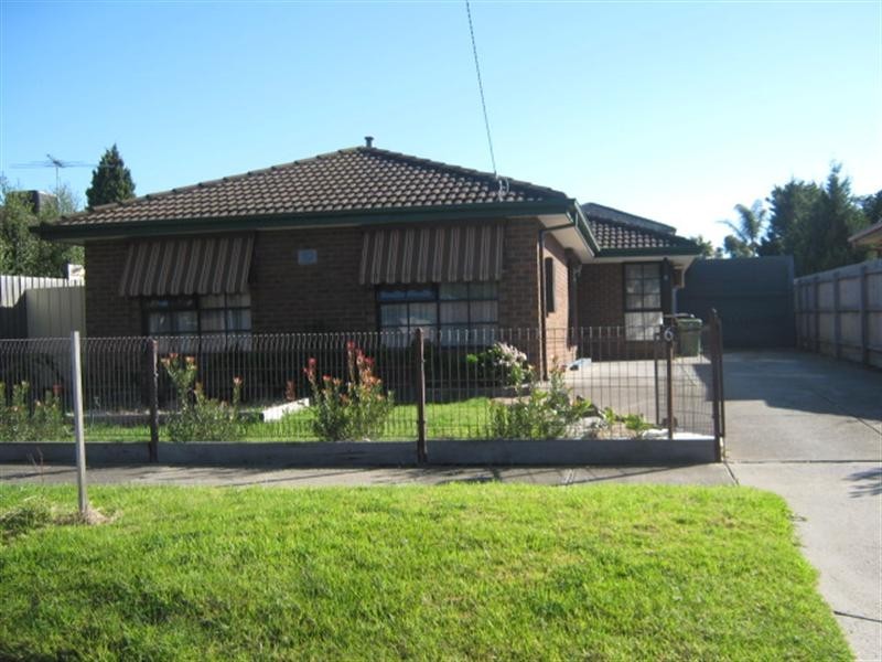 6 Crockett Avenue, Craigieburn VIC 3064