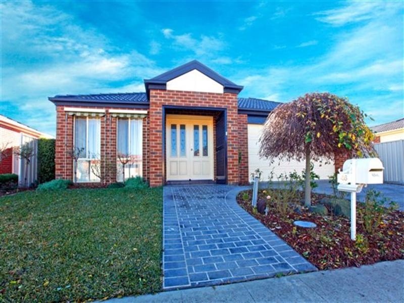 46 Lakes Drive, Craigieburn VIC 3064