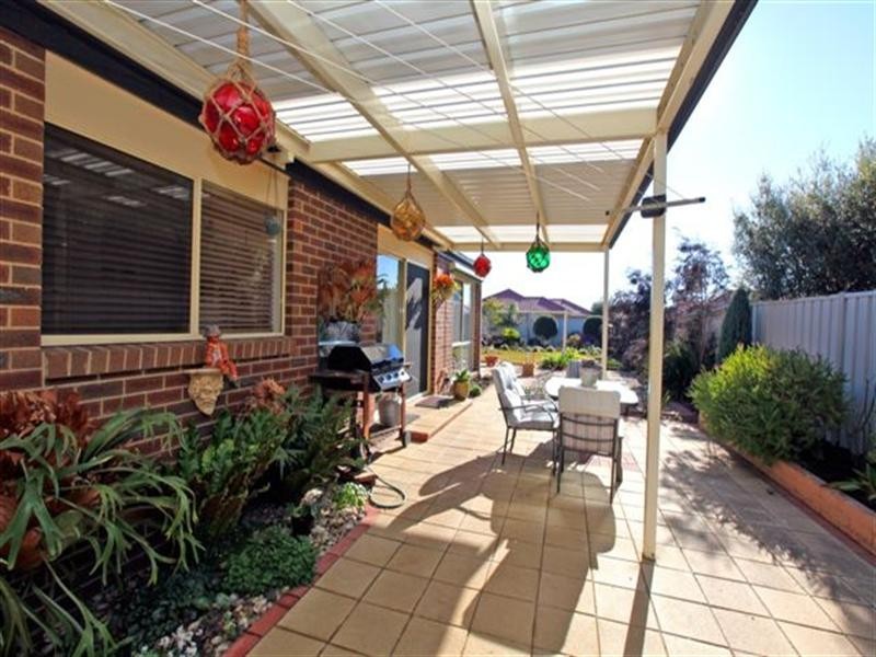 46 Lakes Drive, Craigieburn VIC 3064