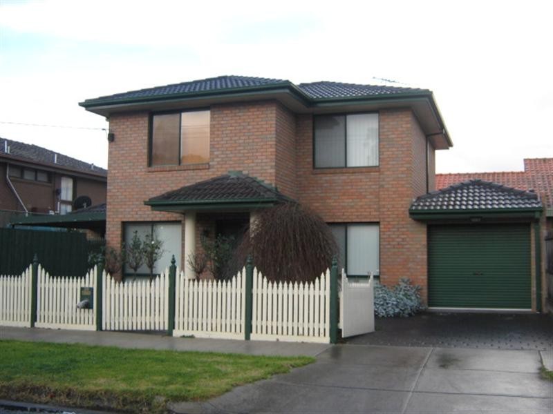 36 Field Street, Craigieburn VIC 3064