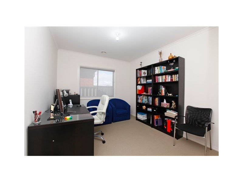 46 Kinglake Crescent, Craigieburn VIC 3064