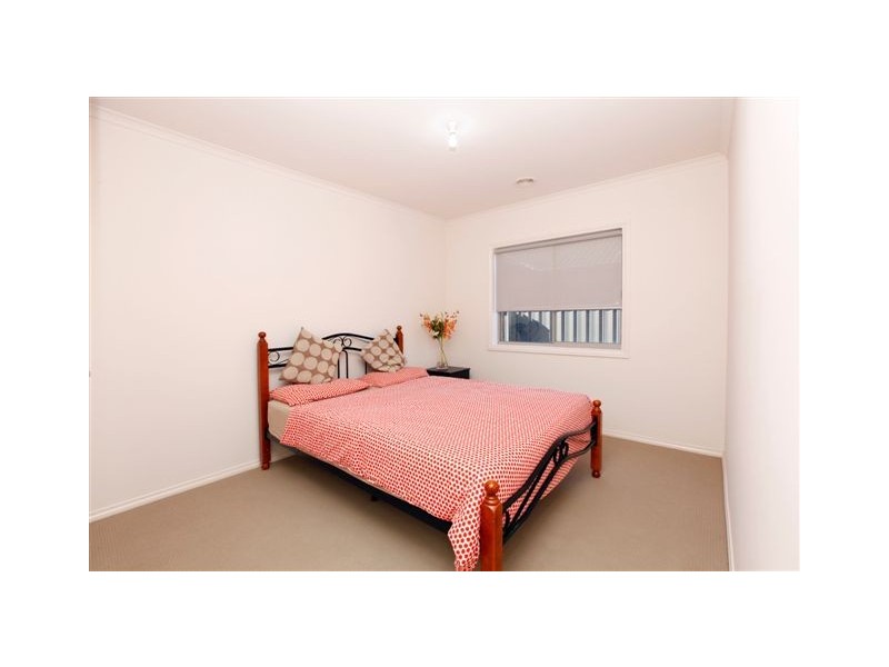 46 Kinglake Crescent, Craigieburn VIC 3064