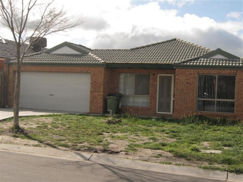 30 Emerald Circuit, Craigieburn VIC 3064