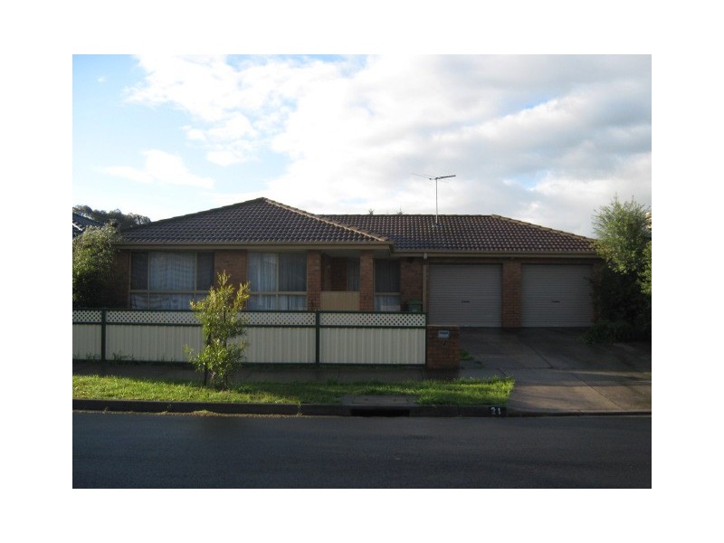 21 Abercarn Avenue, Craigieburn VIC 3064