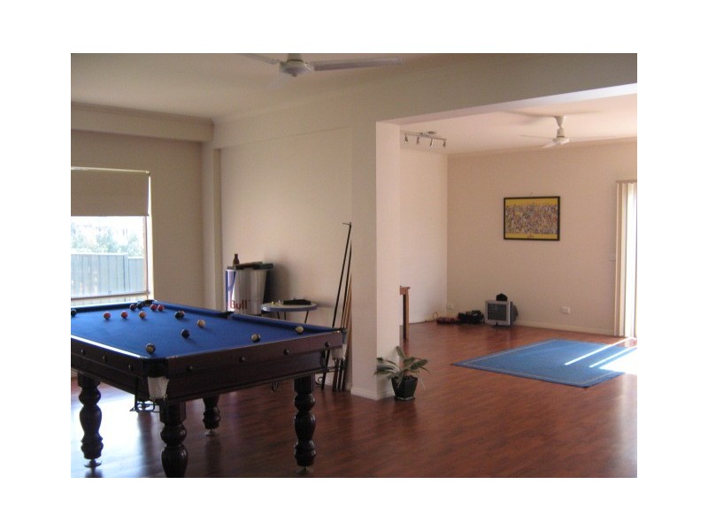 6 The Creek Approach, Craigieburn VIC 3064